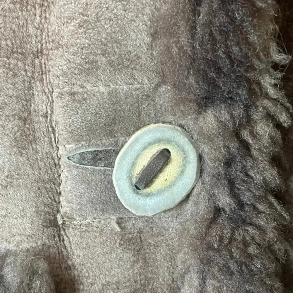 Authentic Leather Sheepskin Shearling Coat - Picture 4 of 9